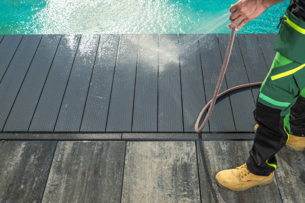 Best Roof Pressure Washing  in Oak Grove Heights, AR